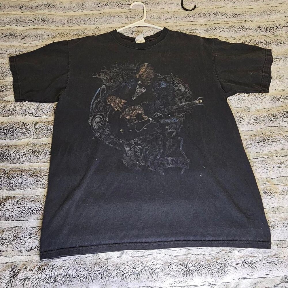 Anvil Men's Black T-shirt